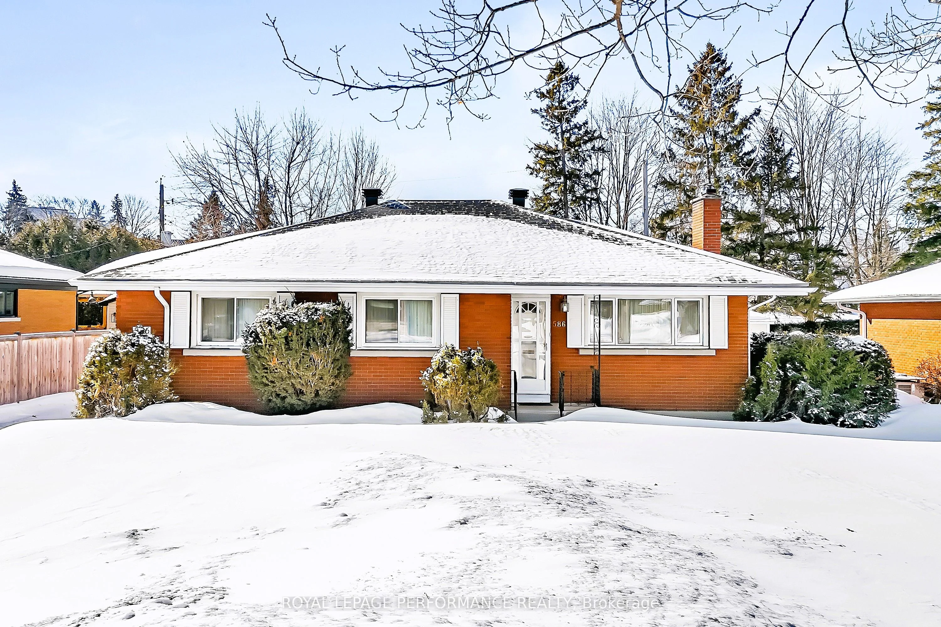 Detached in Carlingwood - Westboro and Area