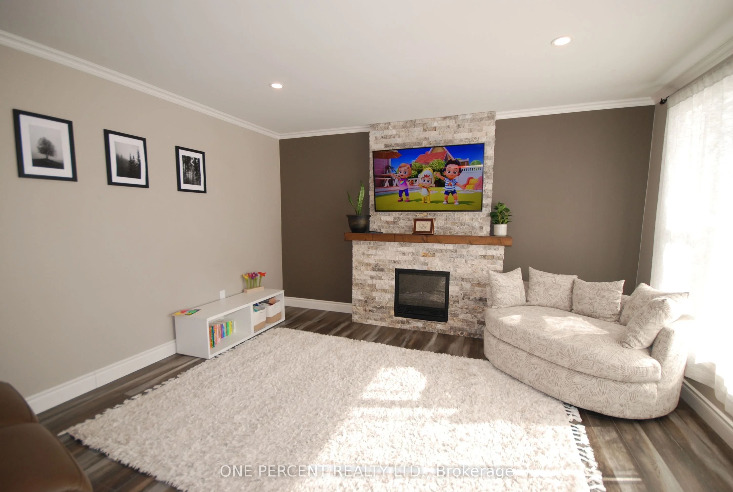 510 Forest Lea Road, Laurentian Valley, On K8a 6w6