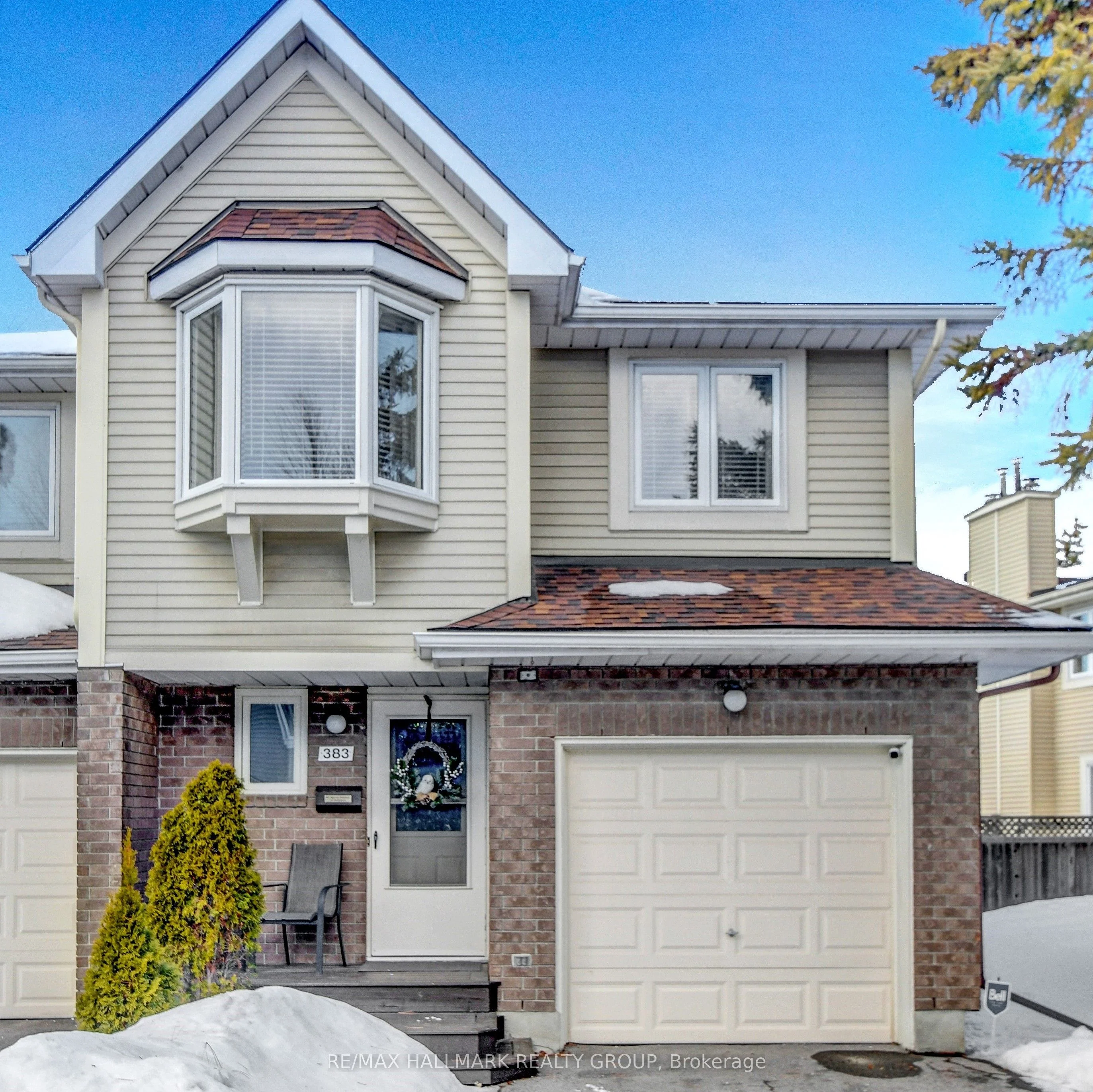 Condo Townhouse in Orleans - Cumberland and Area