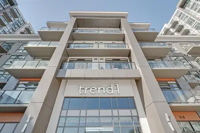 Condo Apartment in Hamilton