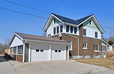 Detached in Central Elgin