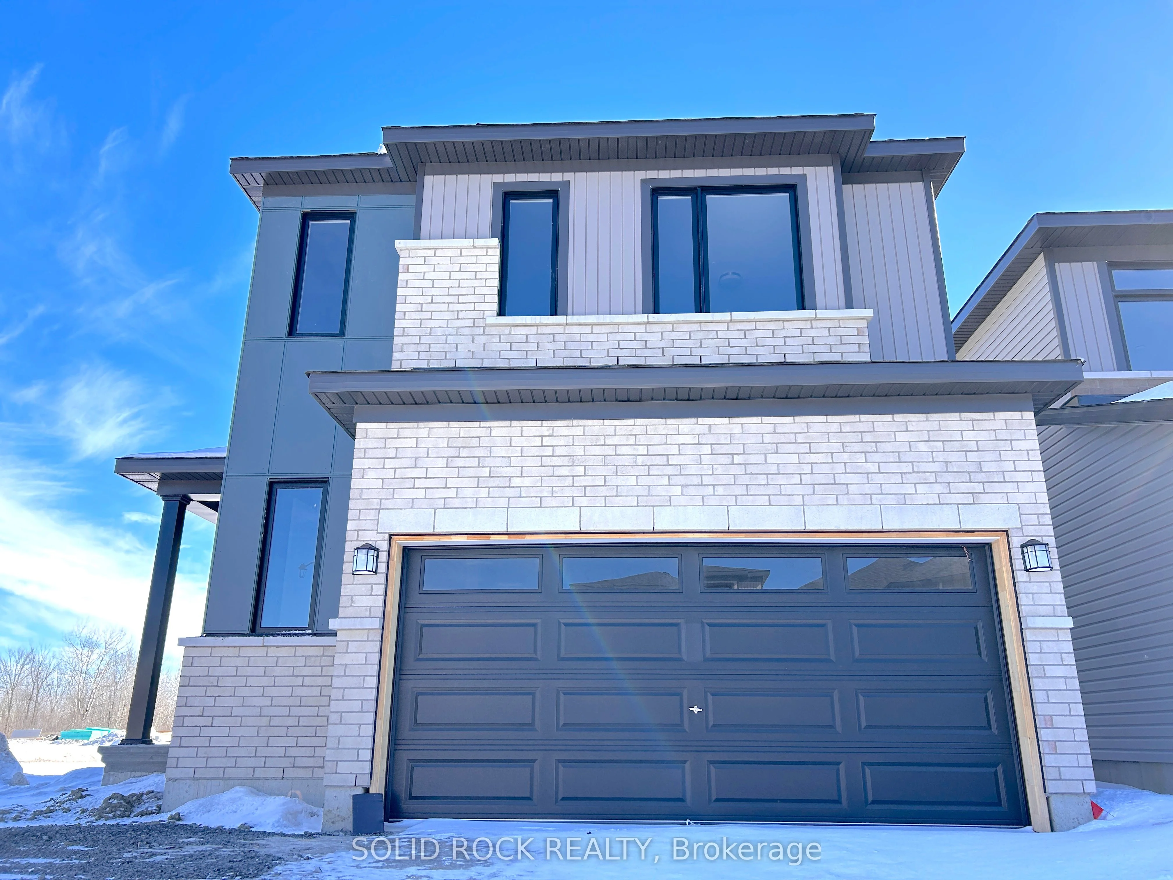 101 Lumen Place, Orleans - Convent Glen And Area, On K1w 0s8