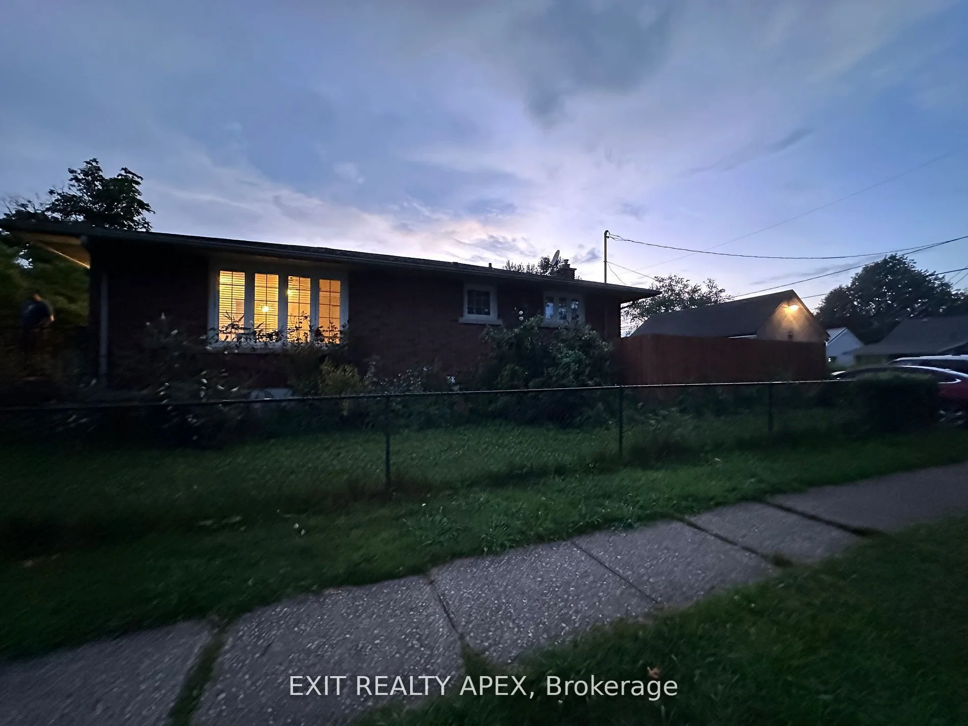 Detached in Welland