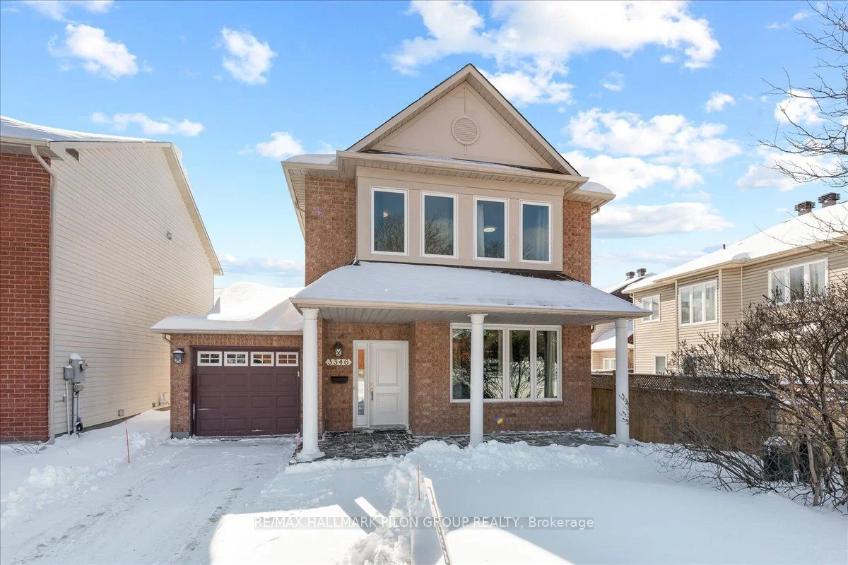Detached in Hunt Club - Windsor Park Village and Area