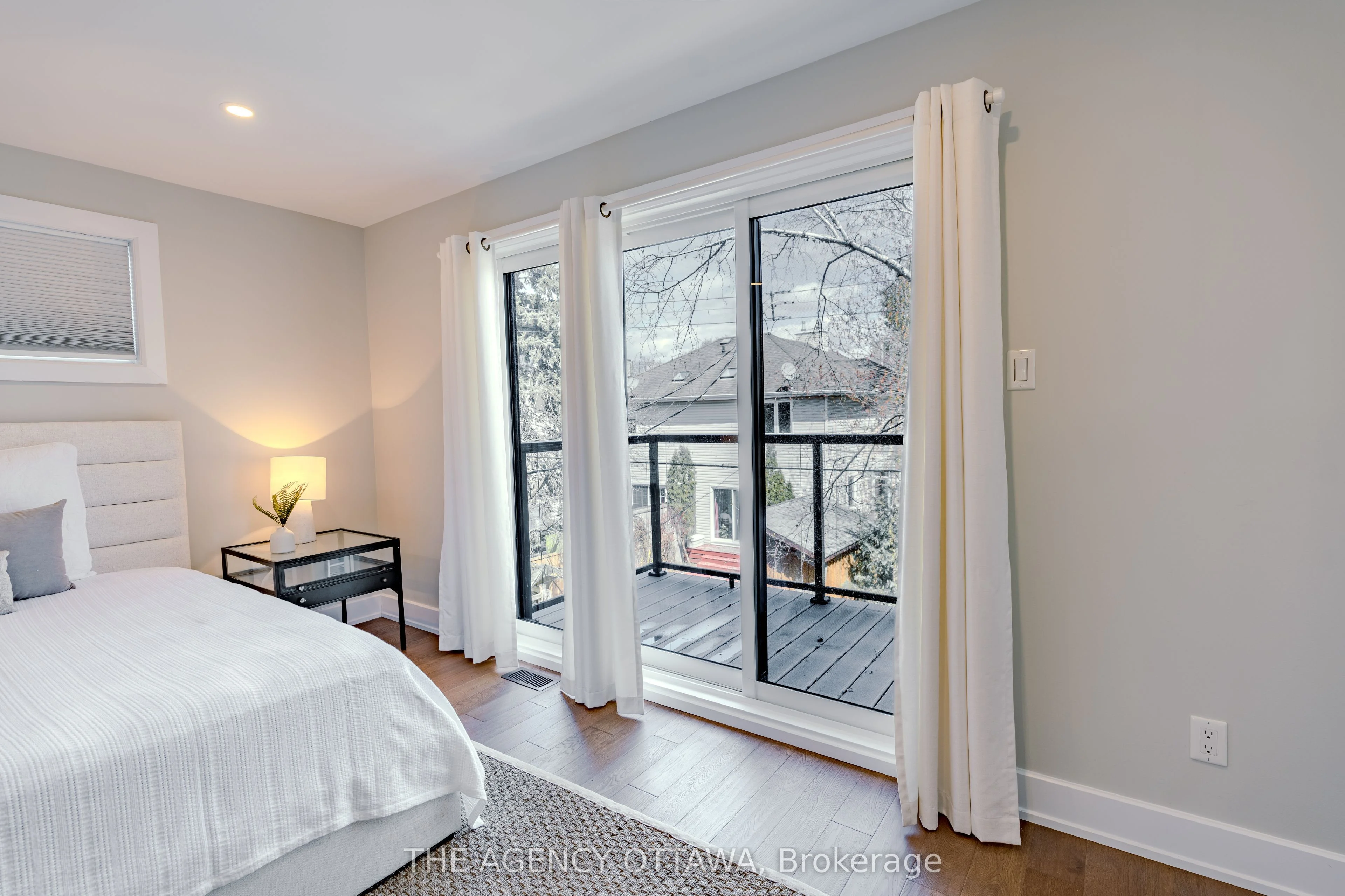 223 ROYAL Avenue, Carlingwood - Westboro and Area, ON K2A 1T8