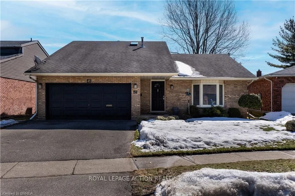 Detached in Brantford