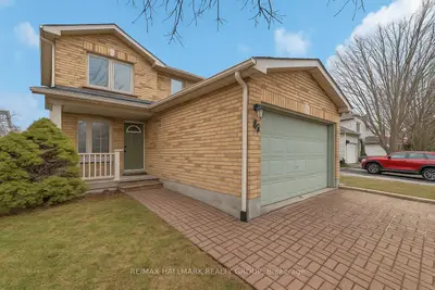 Detached in Barrhaven