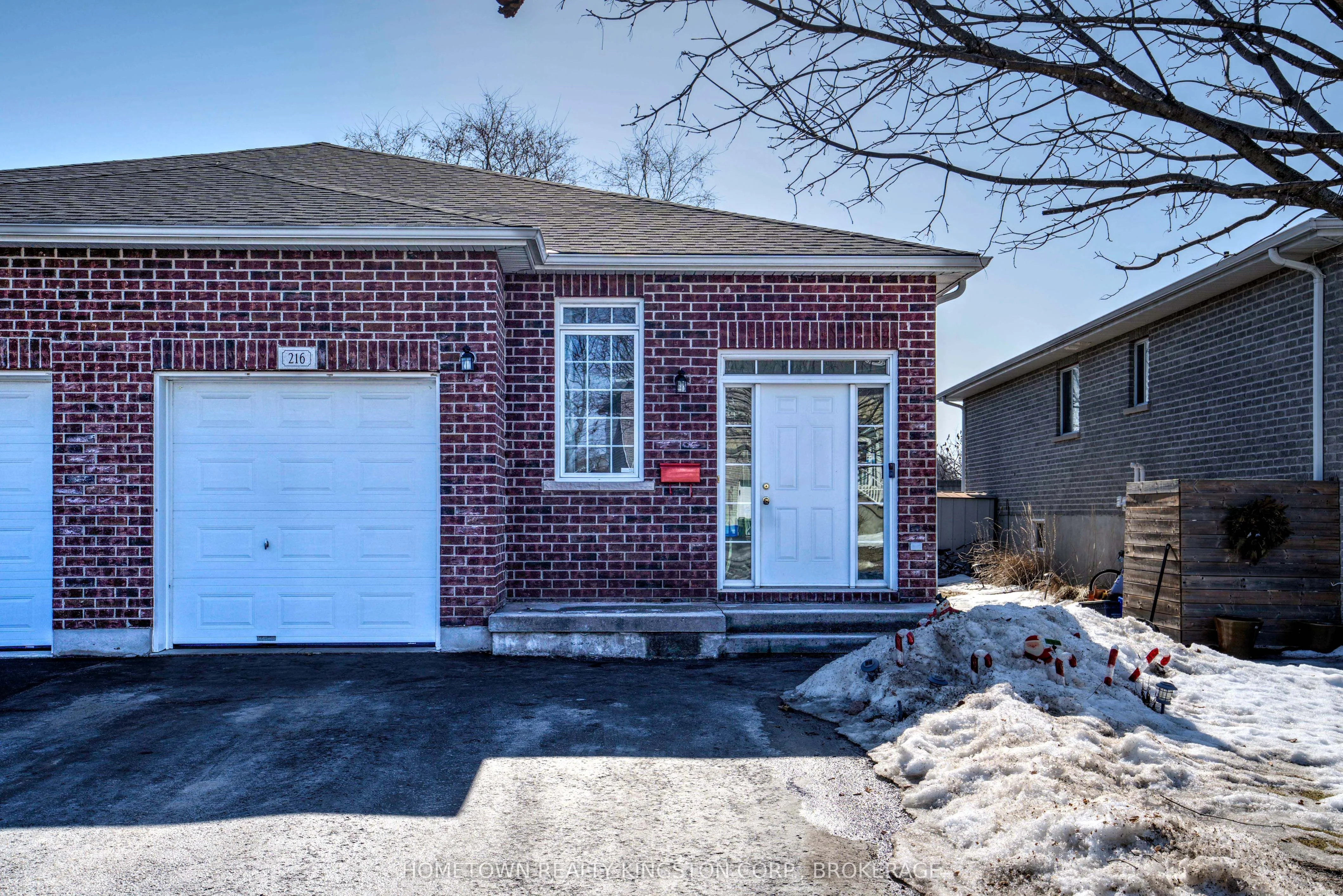 Semi-Detached in Kingston