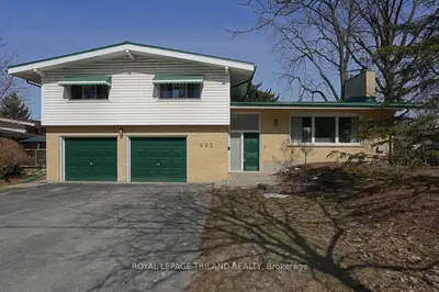 422 Commissioners Road E, London South, On N6c 2t5