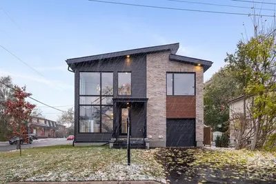 Detached in Overbrook - Castleheights and Area