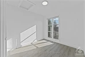 231 COLUMBUS Avenue 5, Overbrook - Castleheights and Area, ON K1K 1P5