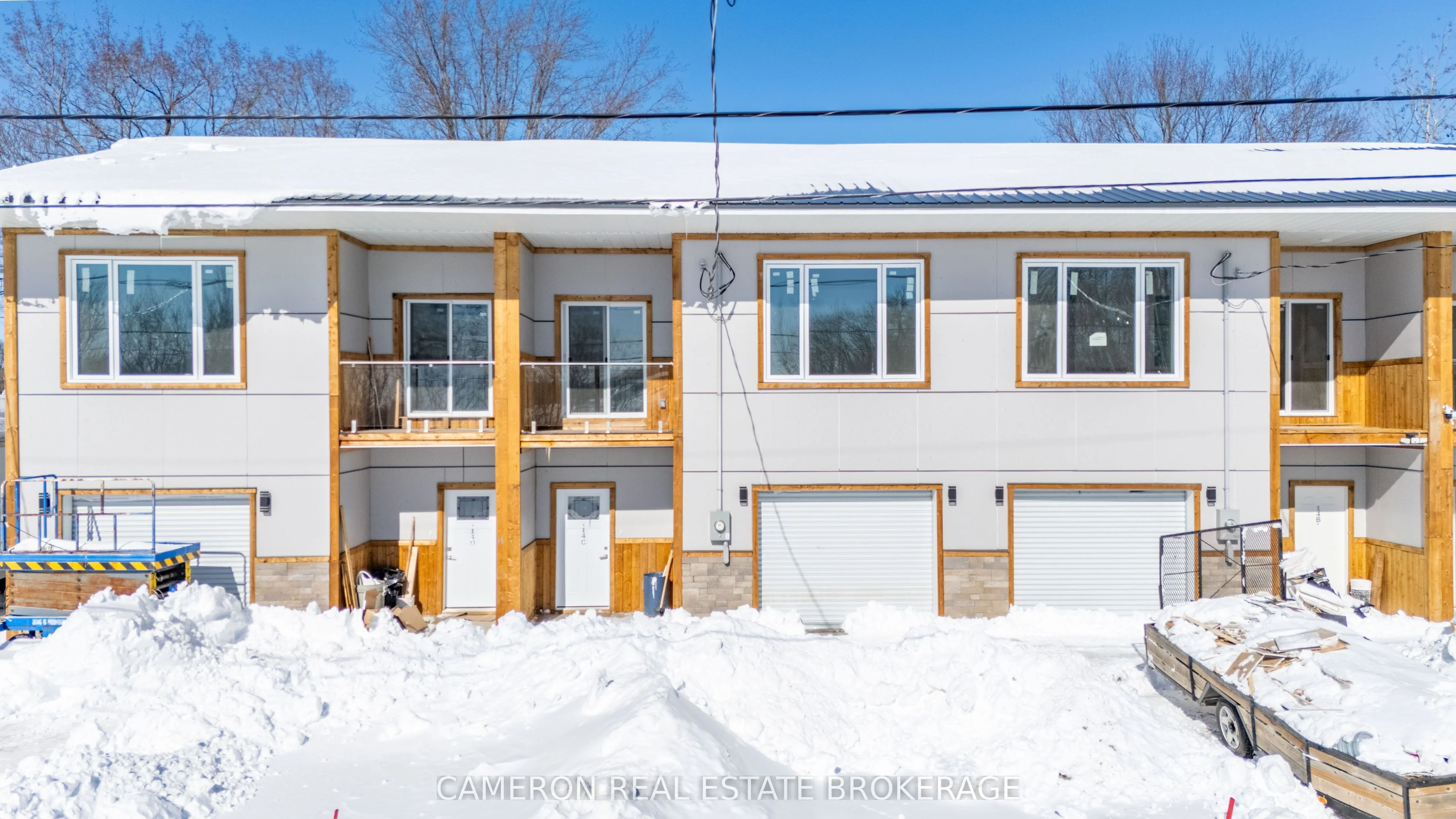 Att/Row/Townhouse in Cornwall