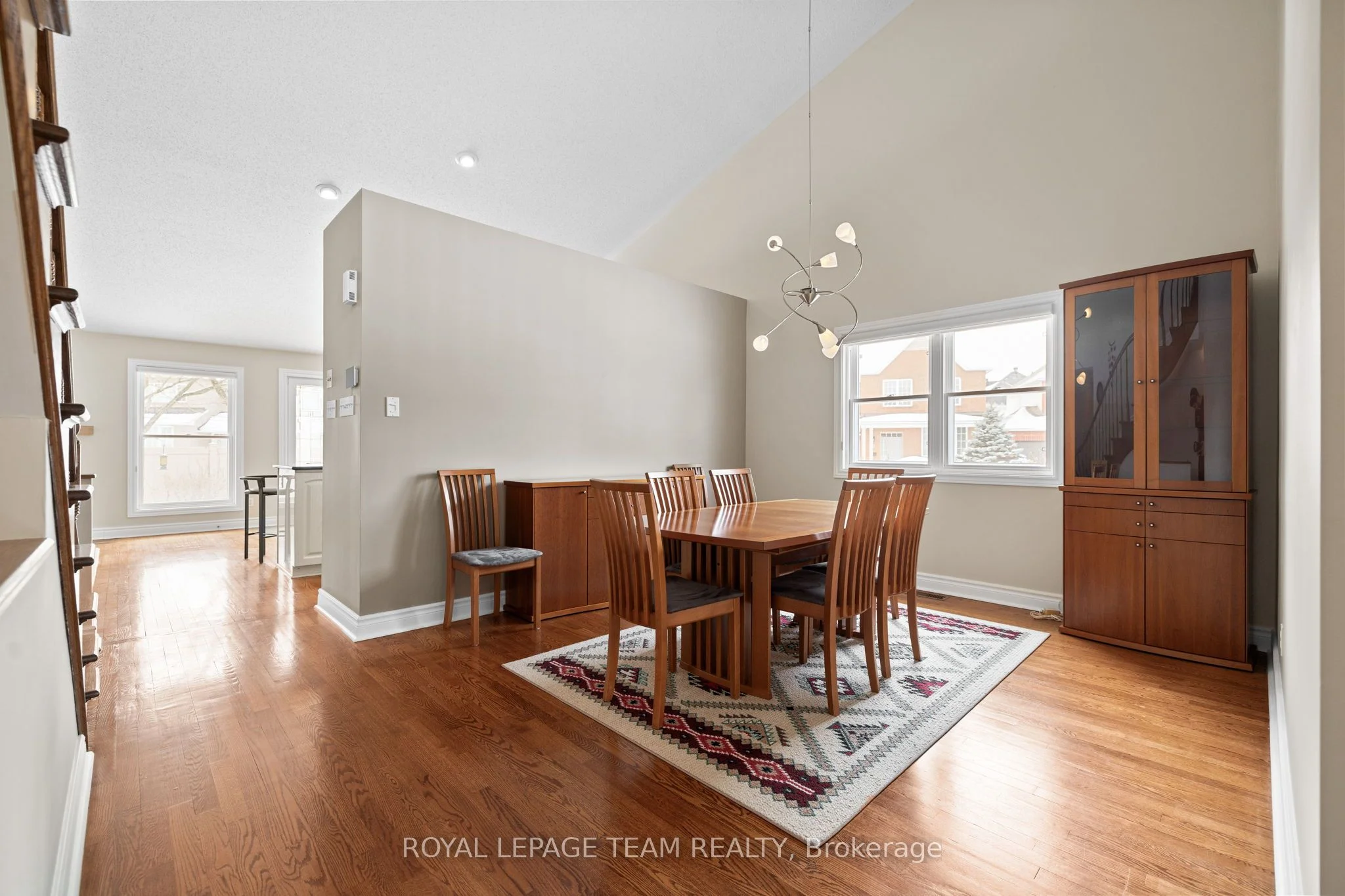8 Bridlegate Place, South of Baseline to Knoxdale, ON K2G 6M6