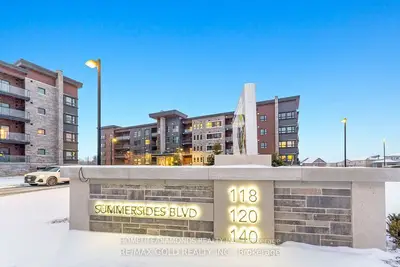 Condo Apartment in Pelham