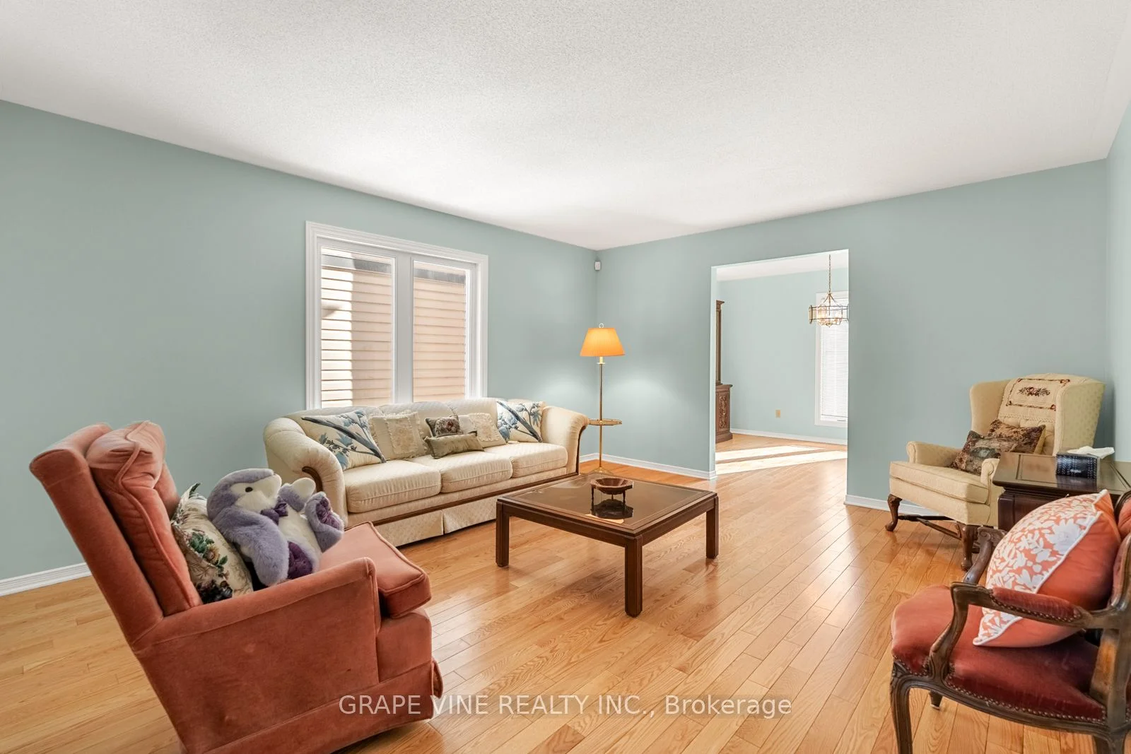 71 Bramblegrove Crescent, Hunt Club - South Keys and Area, ON K1T 3E6