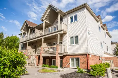 Condo Apartment in Stittsville - Munster - Richmond