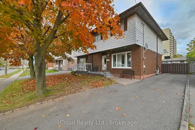 Semi-Detached in Hamilton