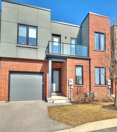 Condo Townhouse in Pelham