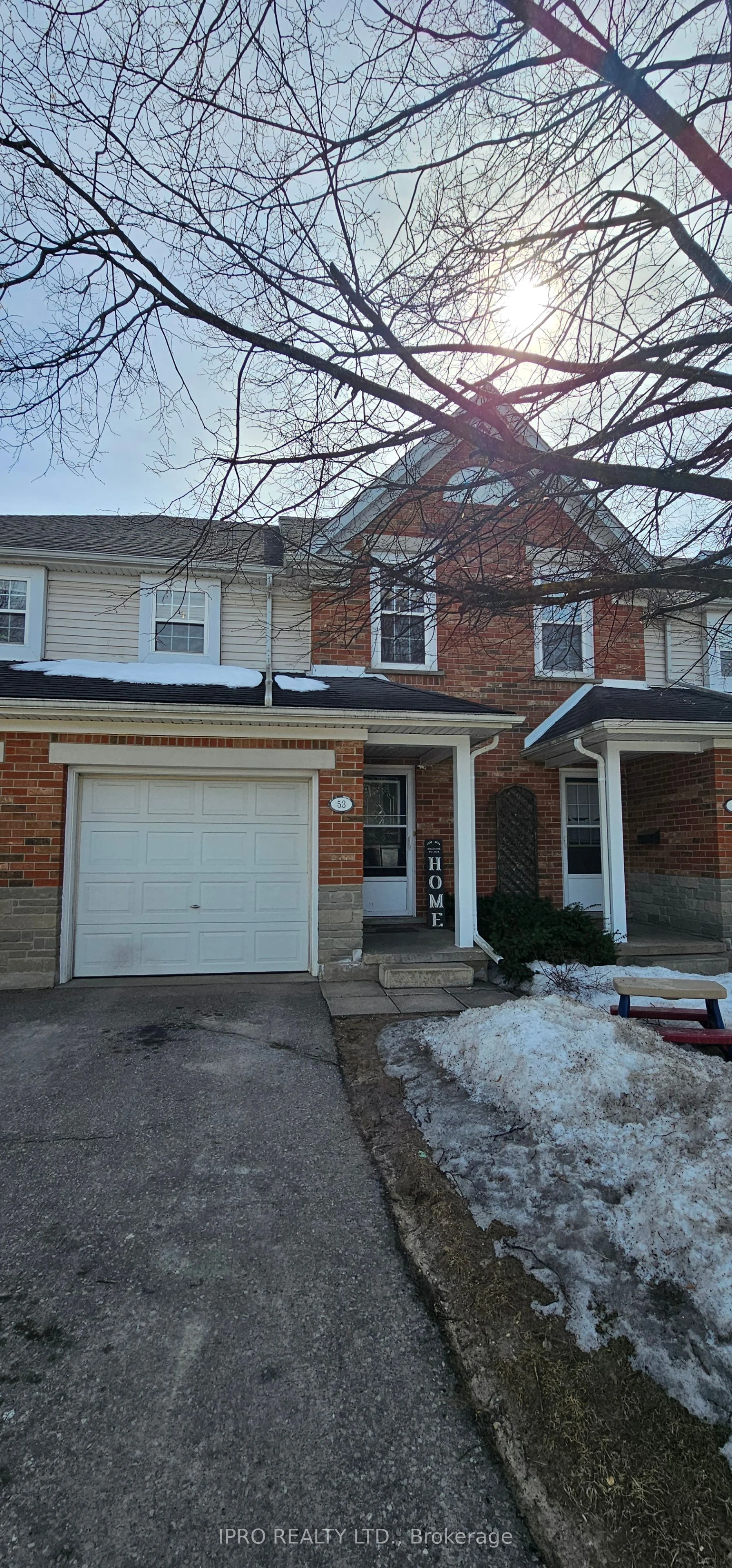Condo Townhouse in Guelph