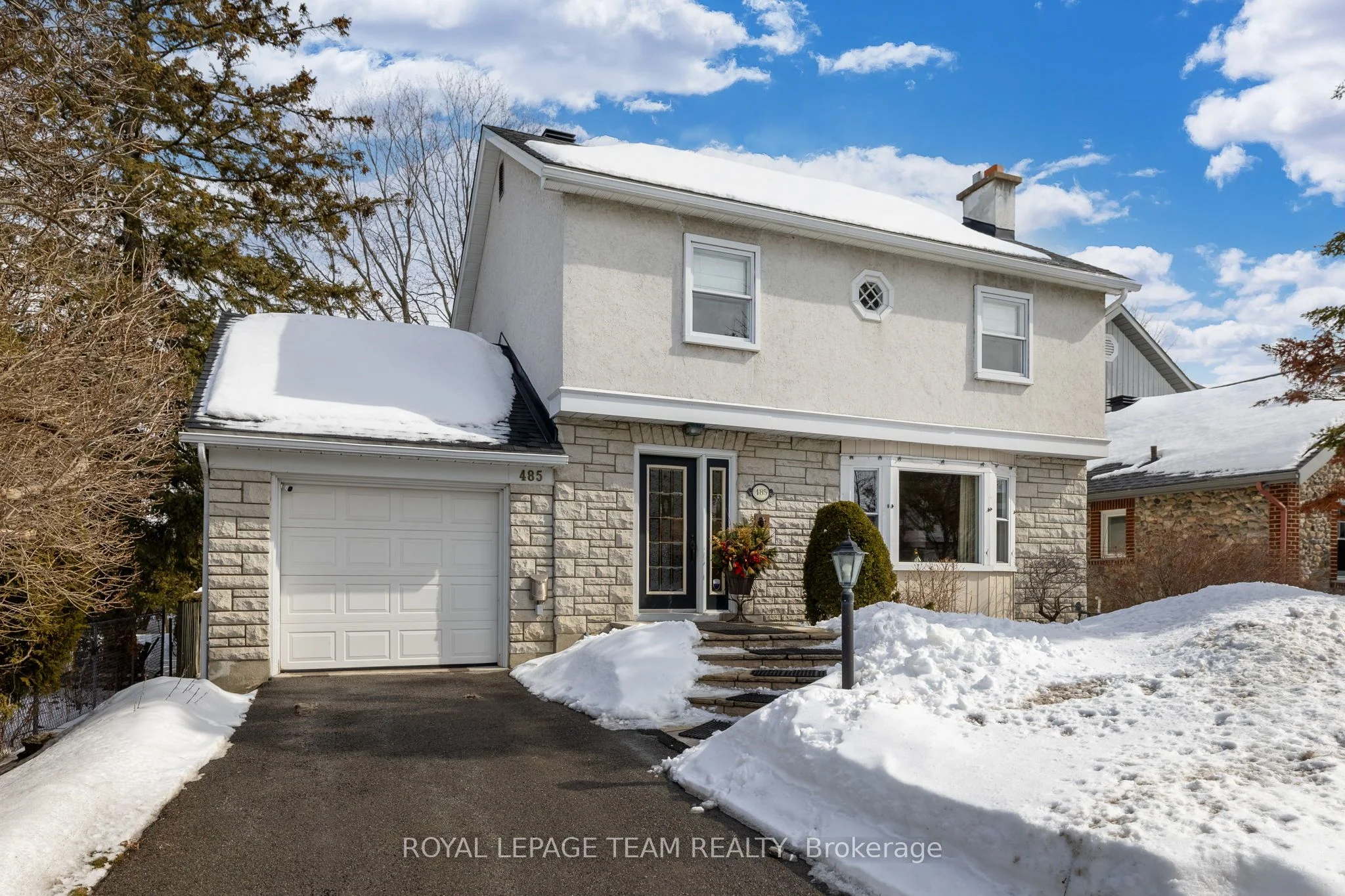 Detached in Carlingwood - Westboro and Area