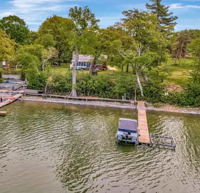 40 Mayne Lane, Prince Edward County, On K0k 2t0