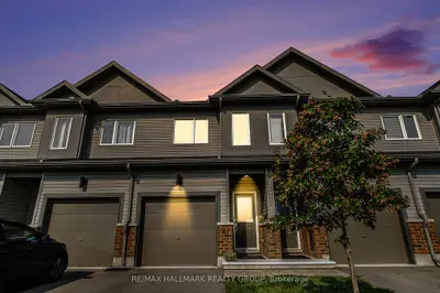 Att/Row/Townhouse in Arnprior
