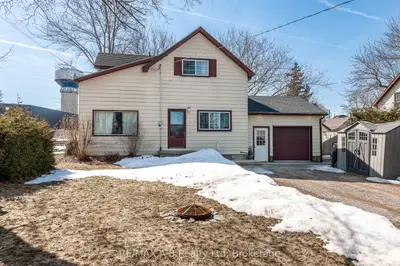 Detached in St. Marys