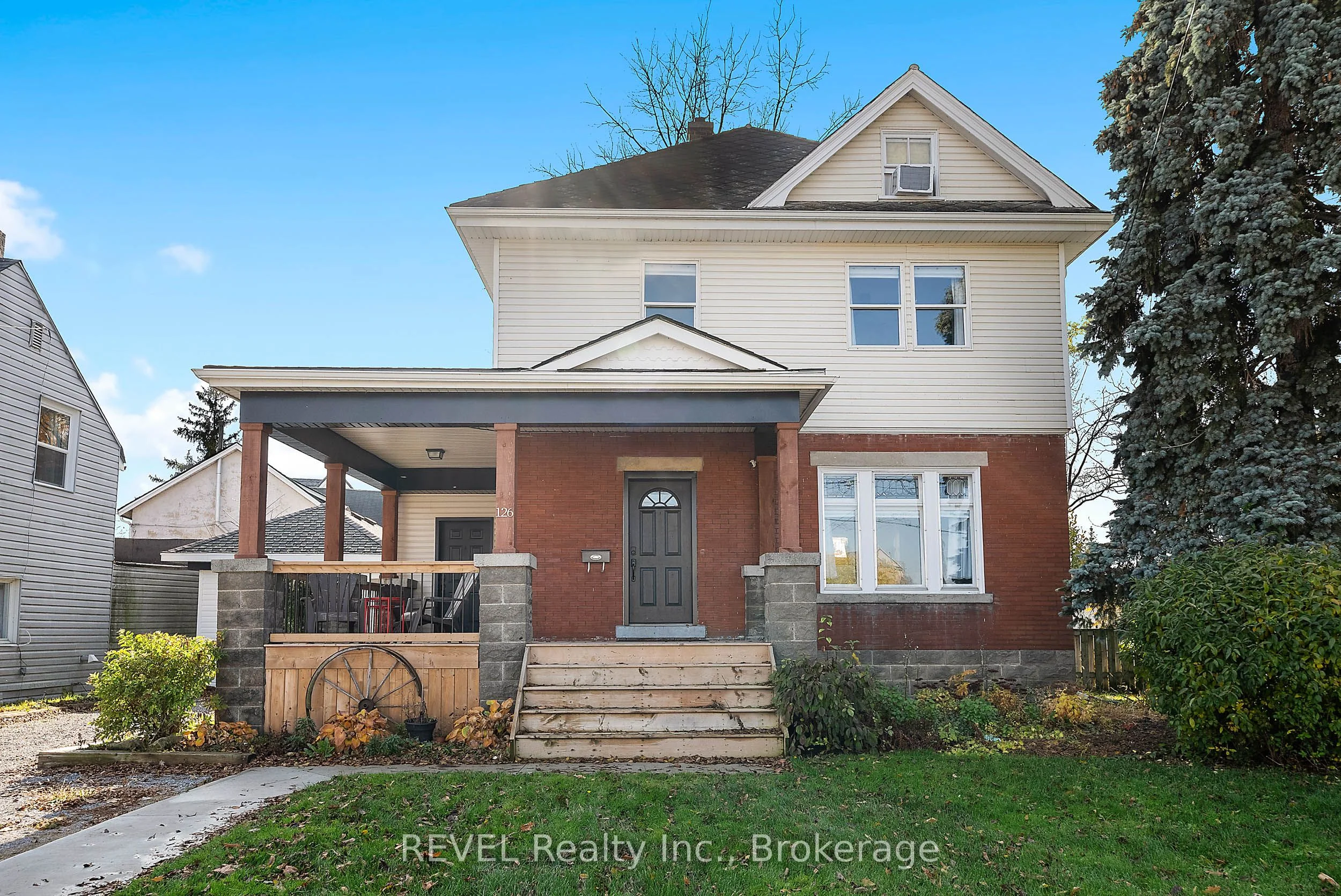 126 ALDER Street E, Haldimand, ON N1A 1C7