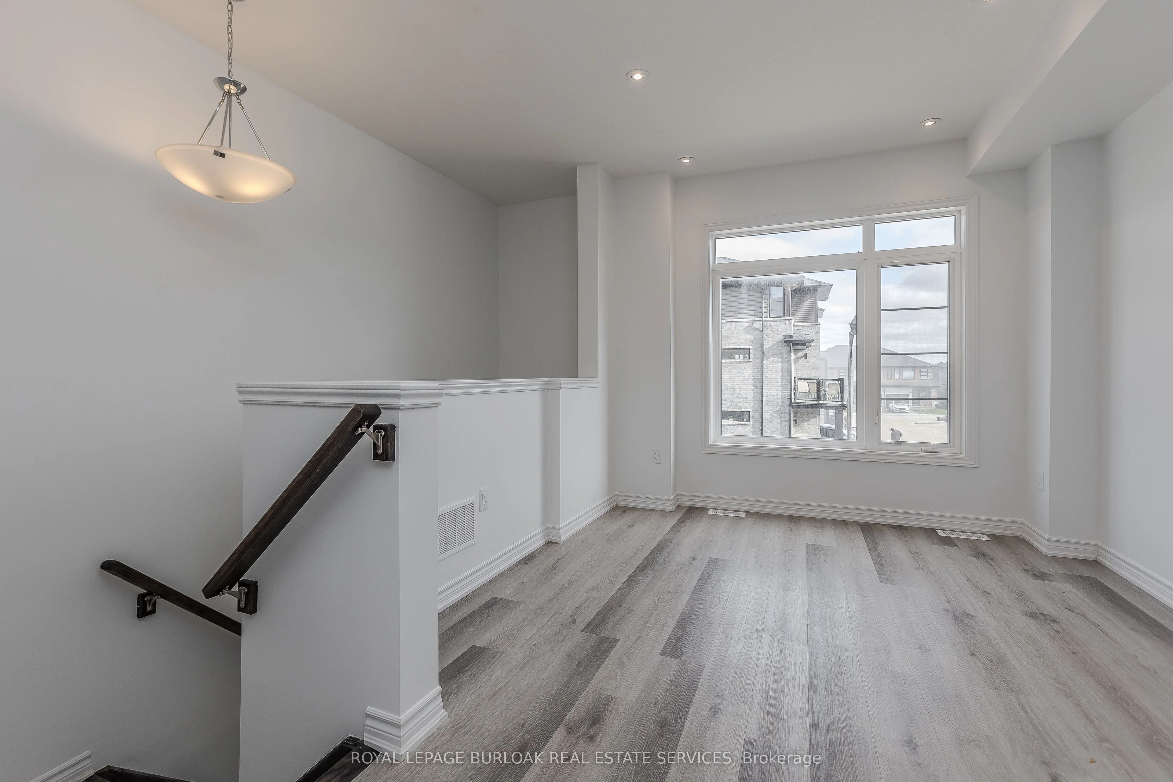 461 Blackburn Drive 56, Brantford, ON N3T 0W9