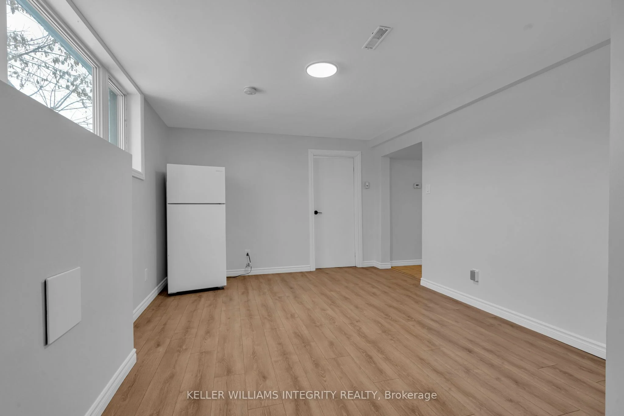 1170 MERIVALE Road 1, Carlington - Central Park, ON K1Z 6B7
