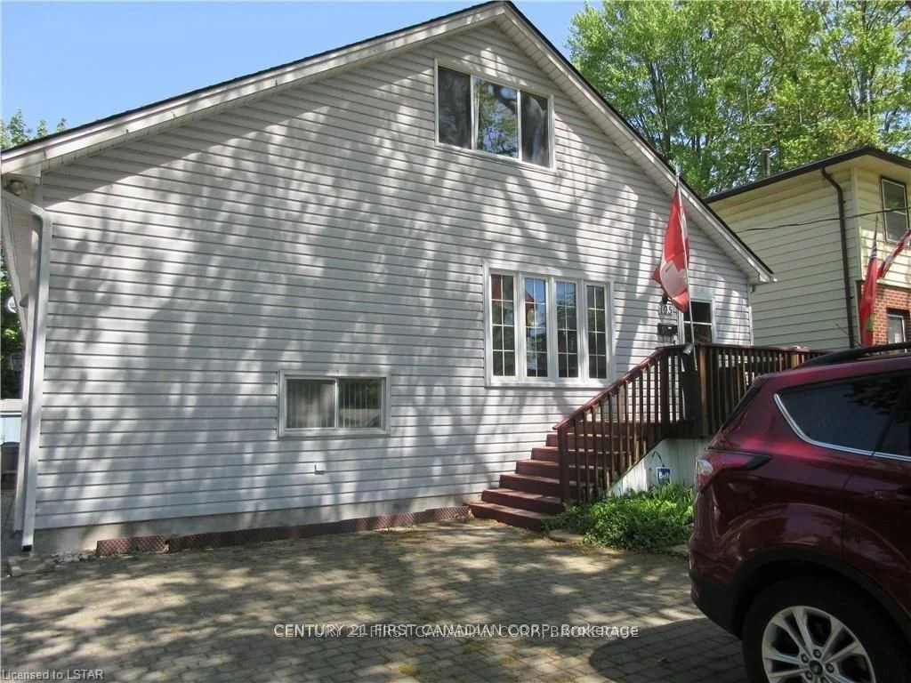 195 EDINBURGH Street, London North, ON N6H 1L8