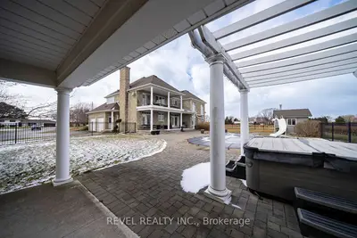 Detached in Niagara-on-the-Lake