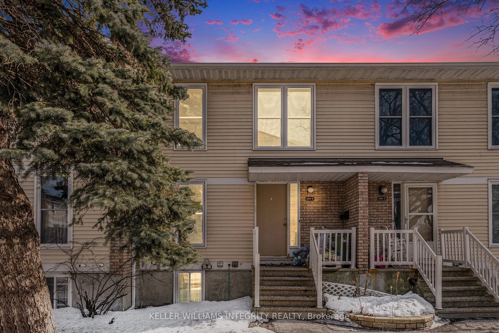Condo Townhouse in Tanglewood - Grenfell Glen - Pineglen