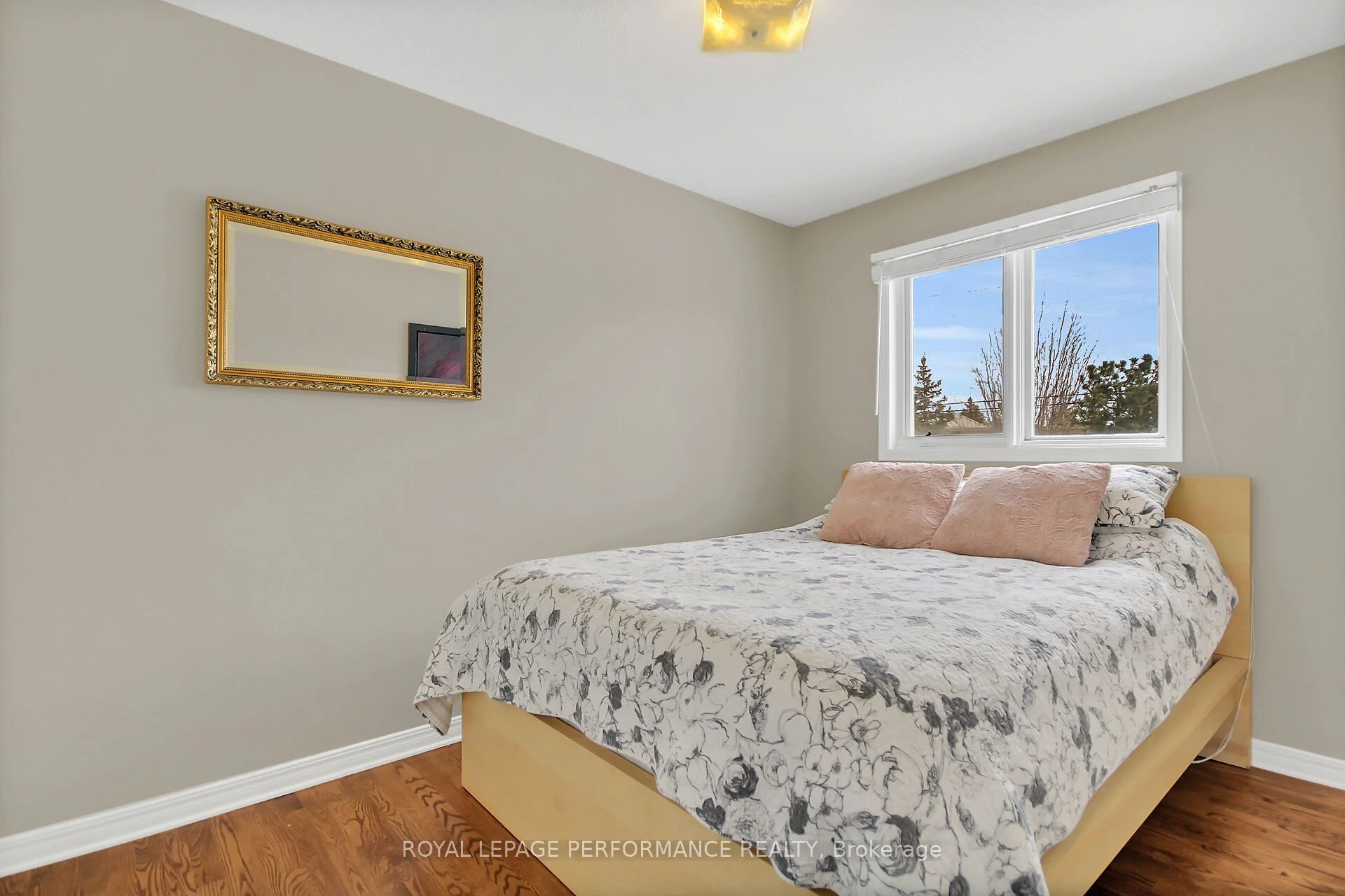 3716 Rivergate Way, Hunt Club - Windsor Park Village and Area, ON K1V 1K1
