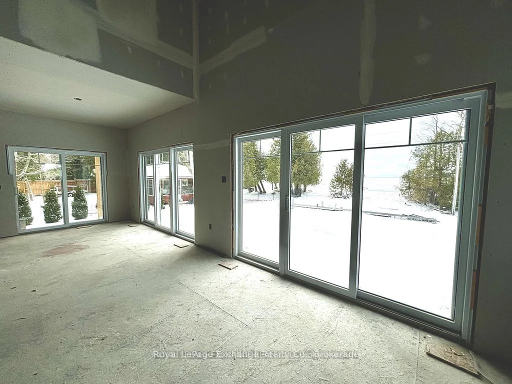 161 HURON Road, Huron-Kinloss, ON N0G 2R0