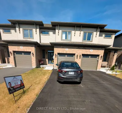 Att/Row/Townhouse in Belleville
