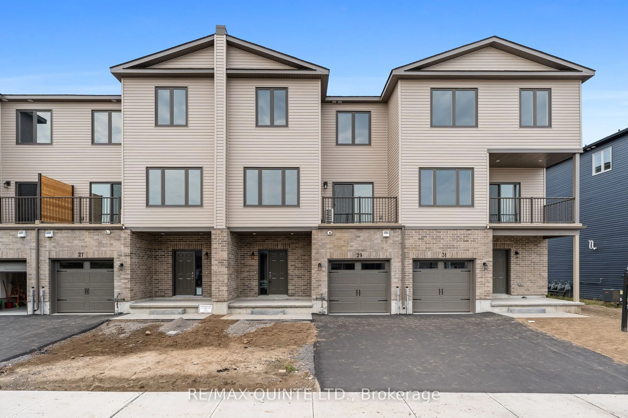Att/Row/Townhouse in Prince Edward County