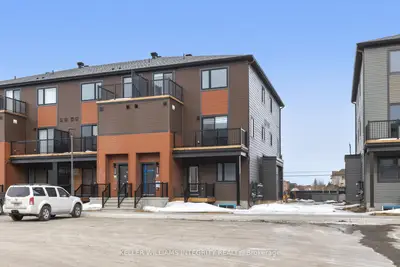 552 Entourage Private, Orleans - Cumberland And Area, On, K4a 1c4