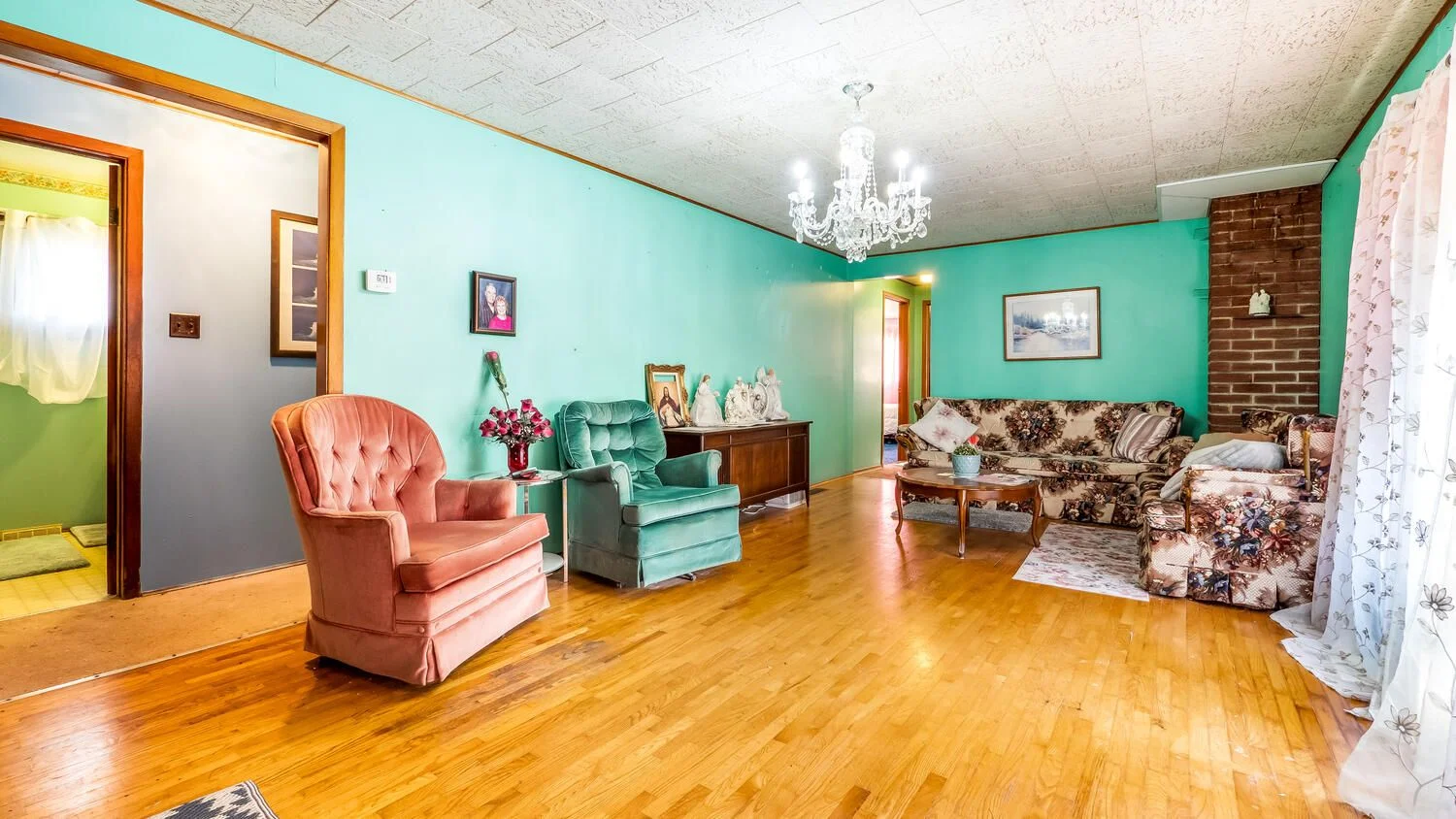 873 W 14th Street W, Georgian Bluffs, On N4k 6v5