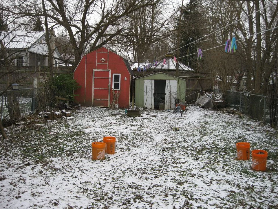 53 Ada Street, London South, ON N5Z 2X3