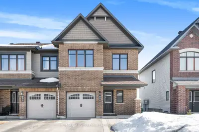Att/Row/Townhouse in Orleans - Cumberland and Area