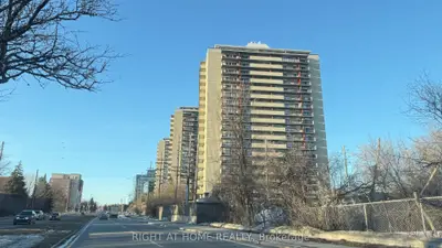 158c Mcarthur Avenue 1203, Vanier And Kingsview Park, On K1l 8e7