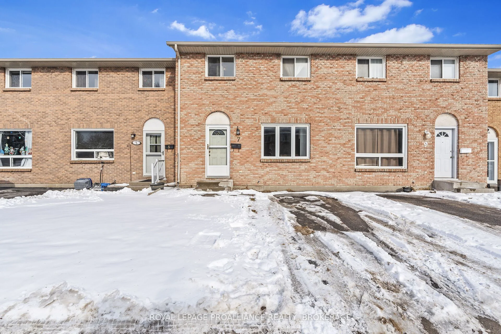 Condo Townhouse in Kingston