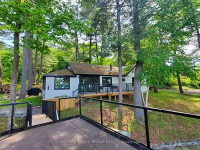 229b Hanlon Bay Road, Rideau Lakes, On K0g 1e0