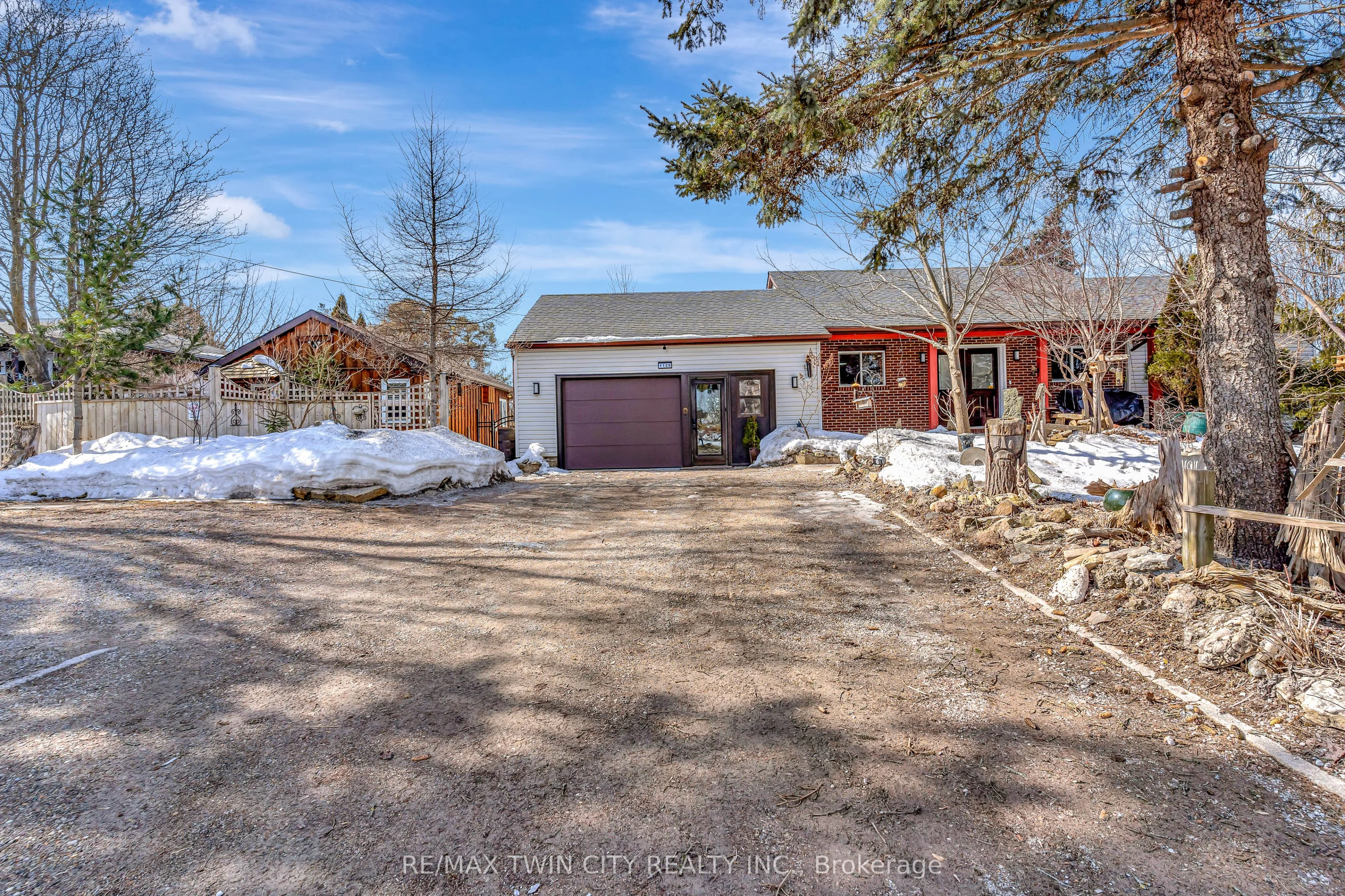 Detached in Wilmot