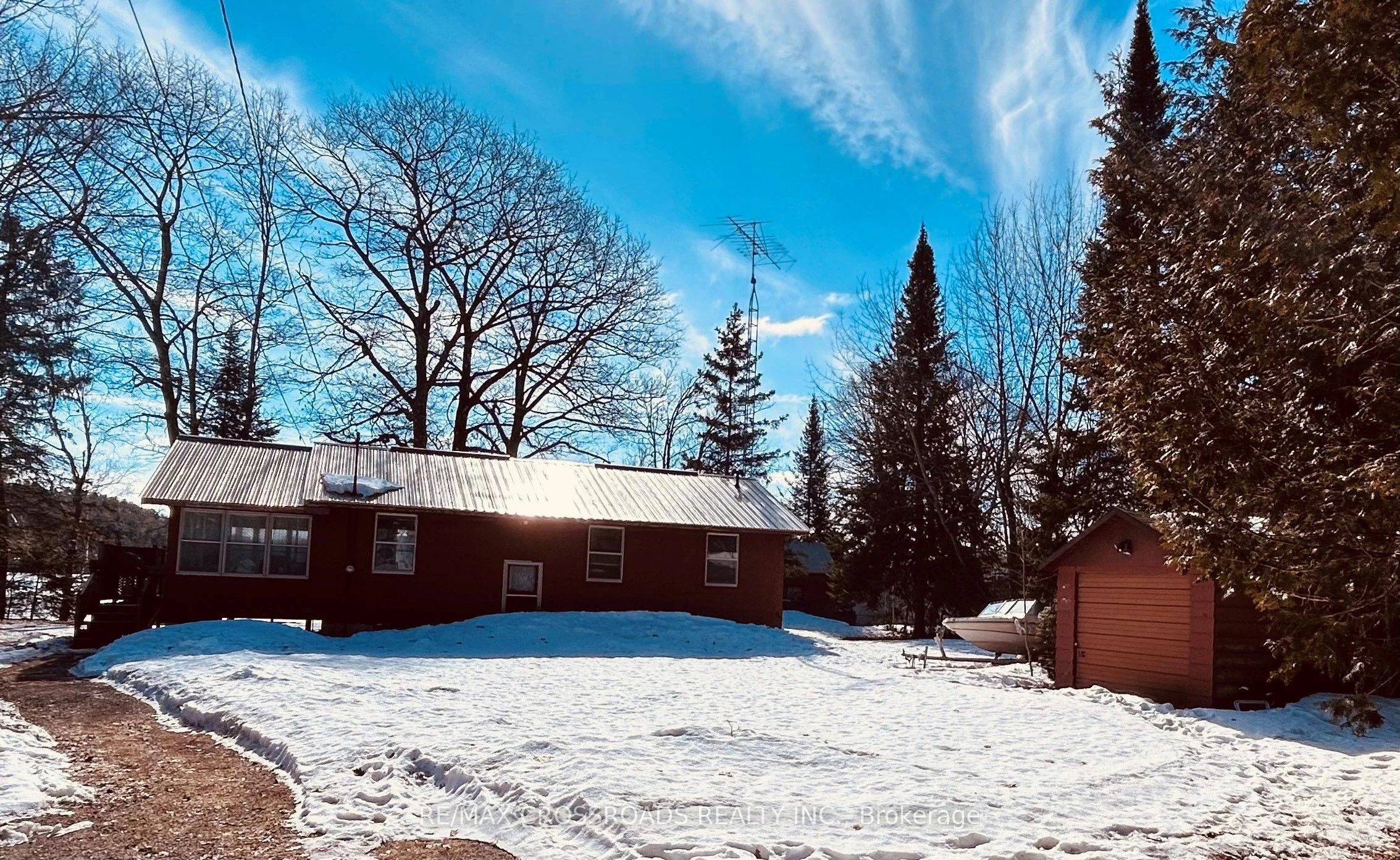 1038 Green Gables Road, Minden Hills, On K0m 2l1