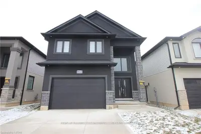 2269 Southport Crescent Upper, London South, On N6m 0h9
