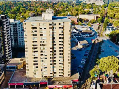 695 Richmond Street 1312, London East, On N6a 5m8