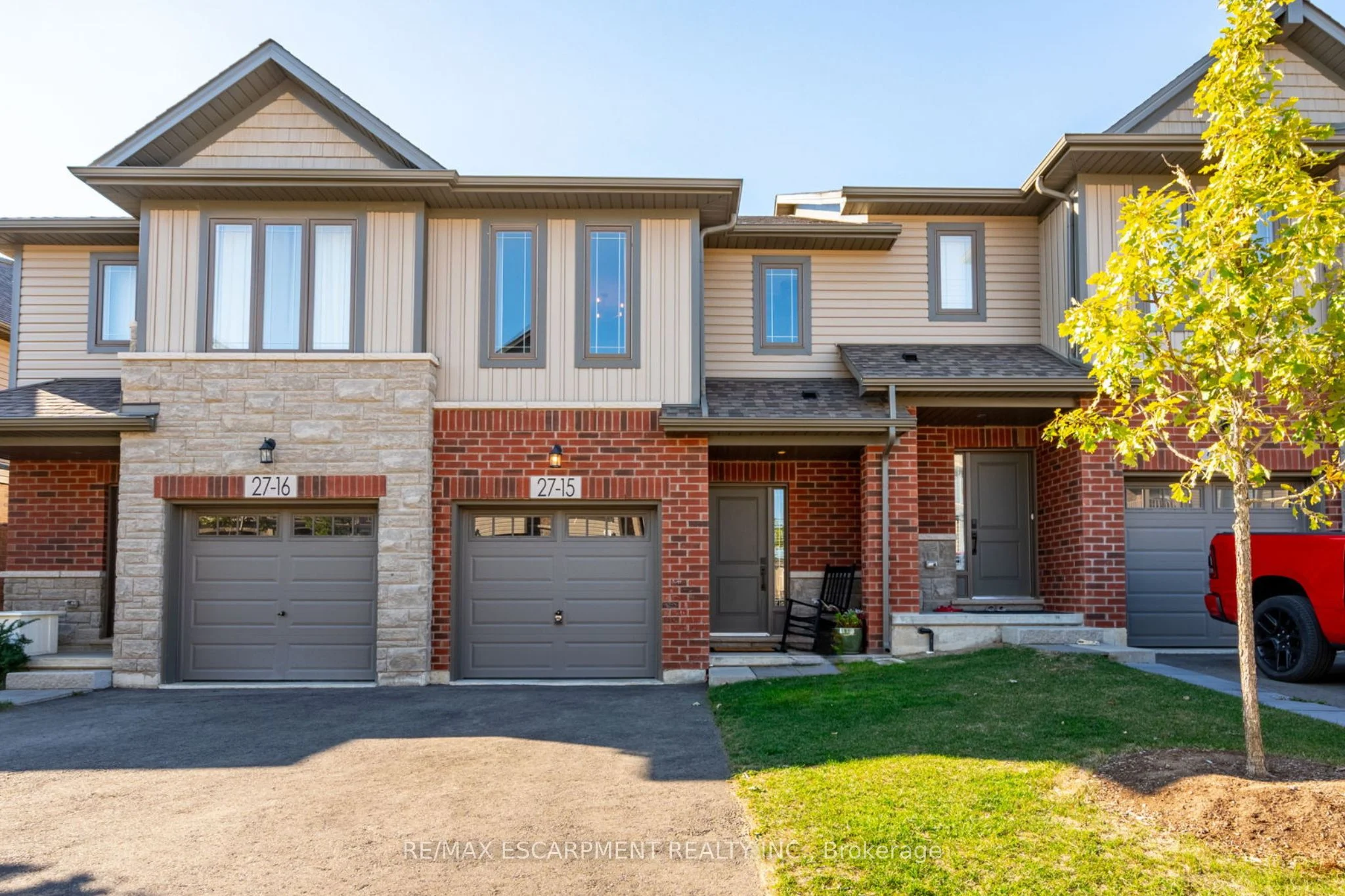 Att/Row/Townhouse in Hamilton