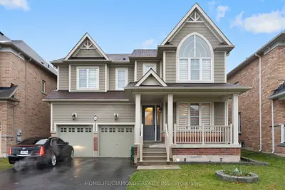 Detached in Thorold